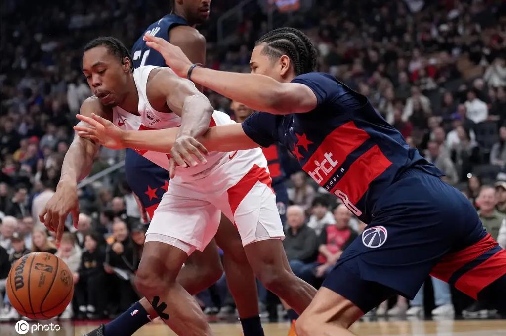 关于猛龙战胜掘金,获得胜利庆祝的信息 关于猛龙战胜掘金,获得胜利庆祝的信息