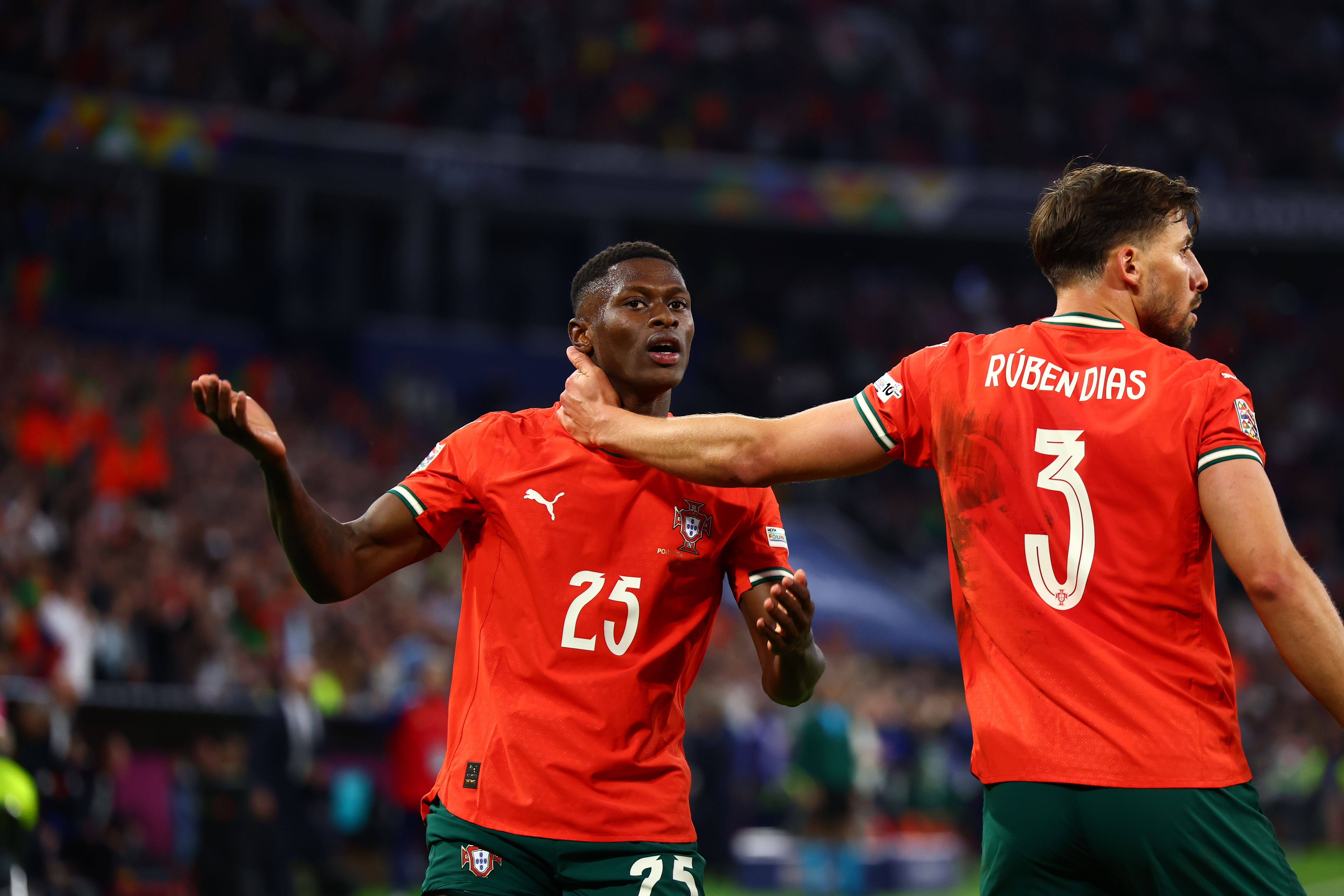 葡萄牙队在比赛中取得关键进球 葡萄牙队在比赛中取得关键进球