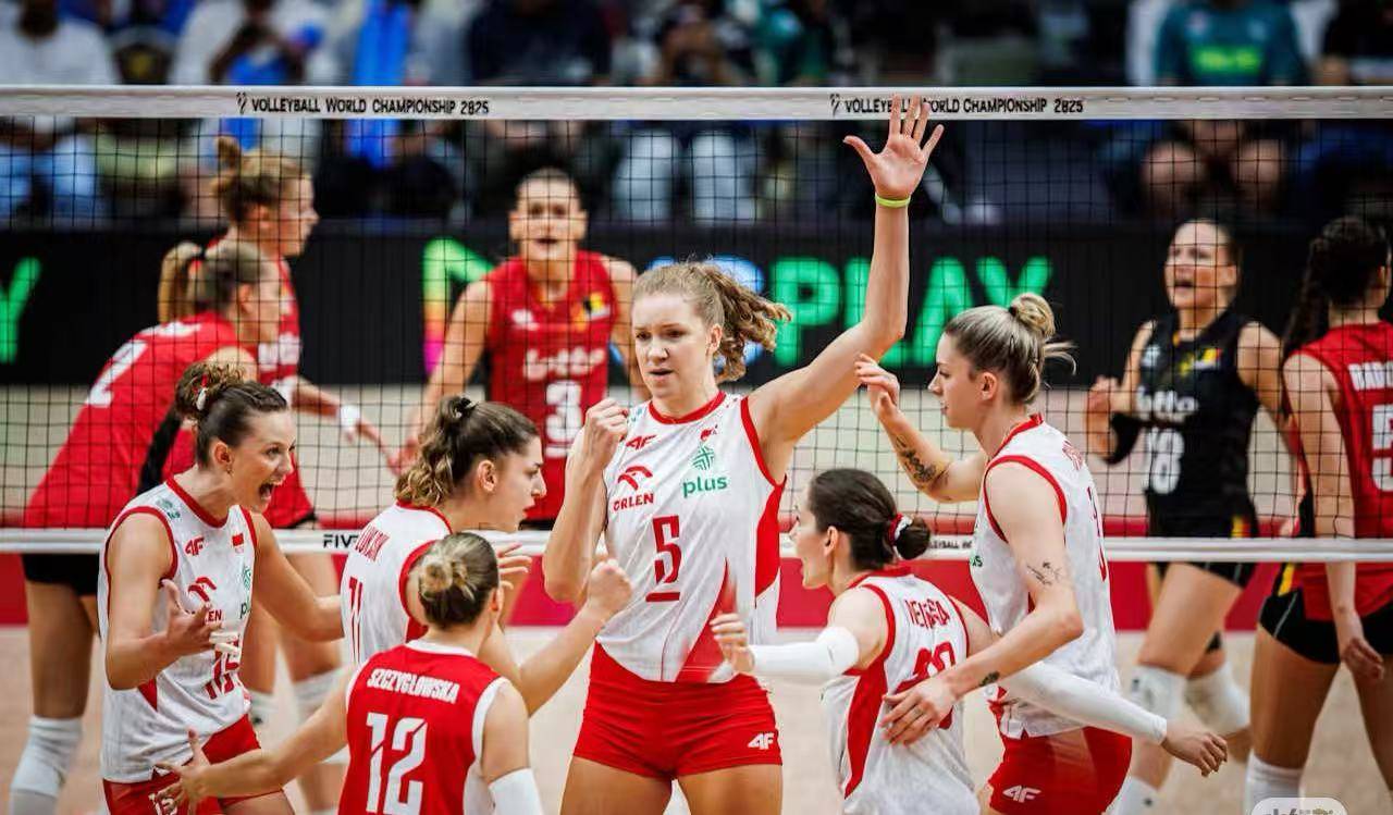 包含波兰队激烈比拼，取得惊人胜利的词条