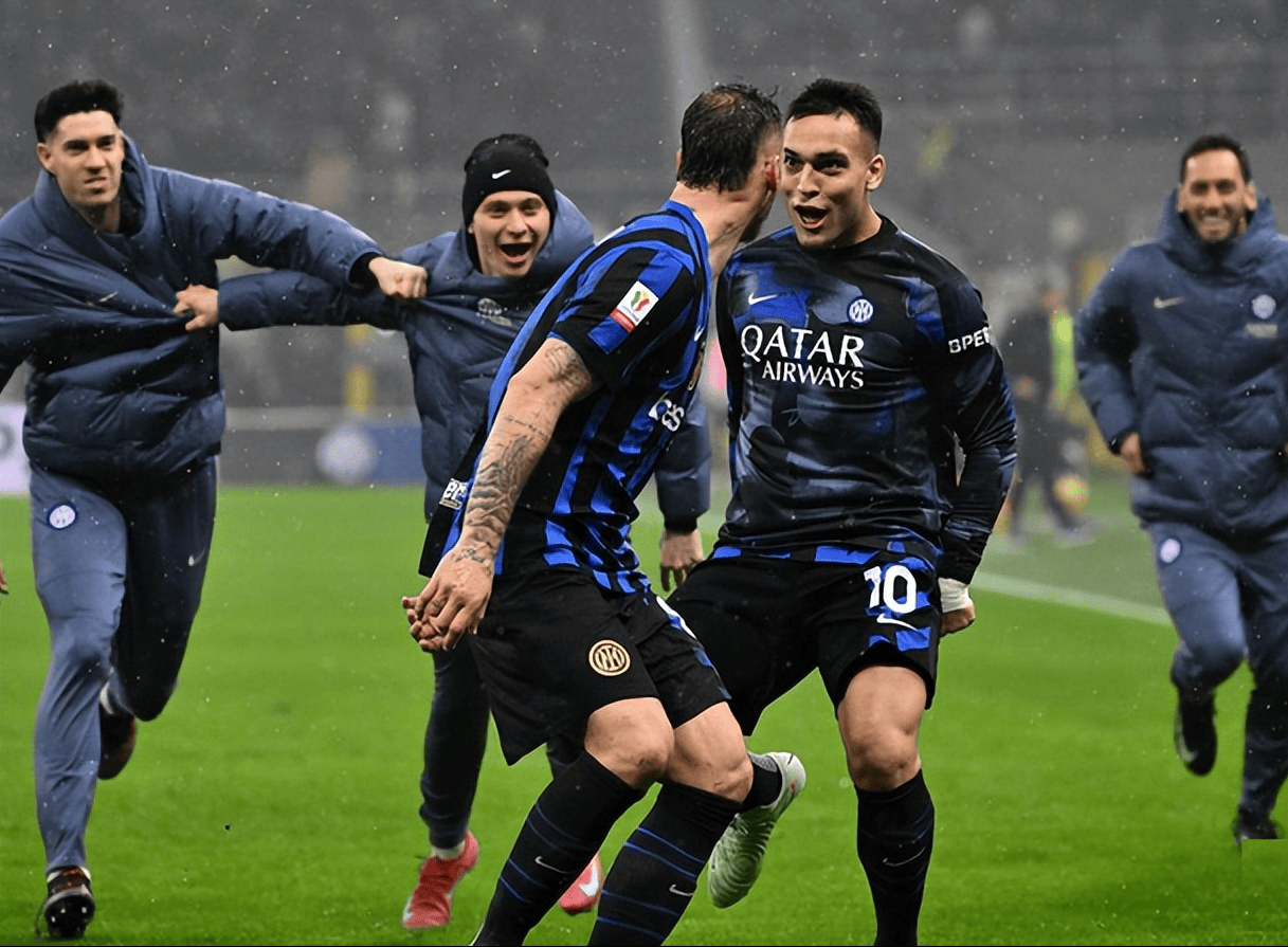 黑白直播网-关于拉齐奥主场告捷，夺得胜利滋味酣畅的信息