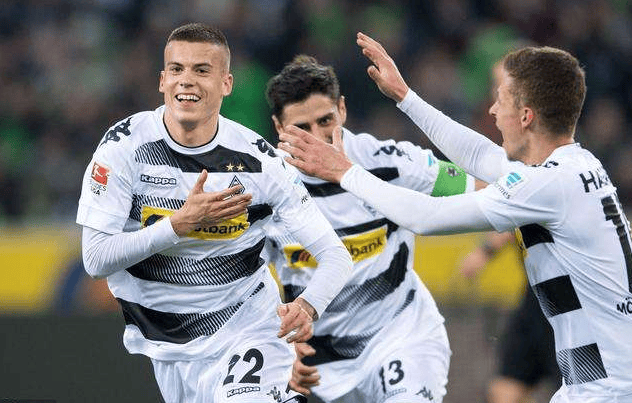 关于美因茨客场擒帕德博恩，总决赛首回合胜利的信息