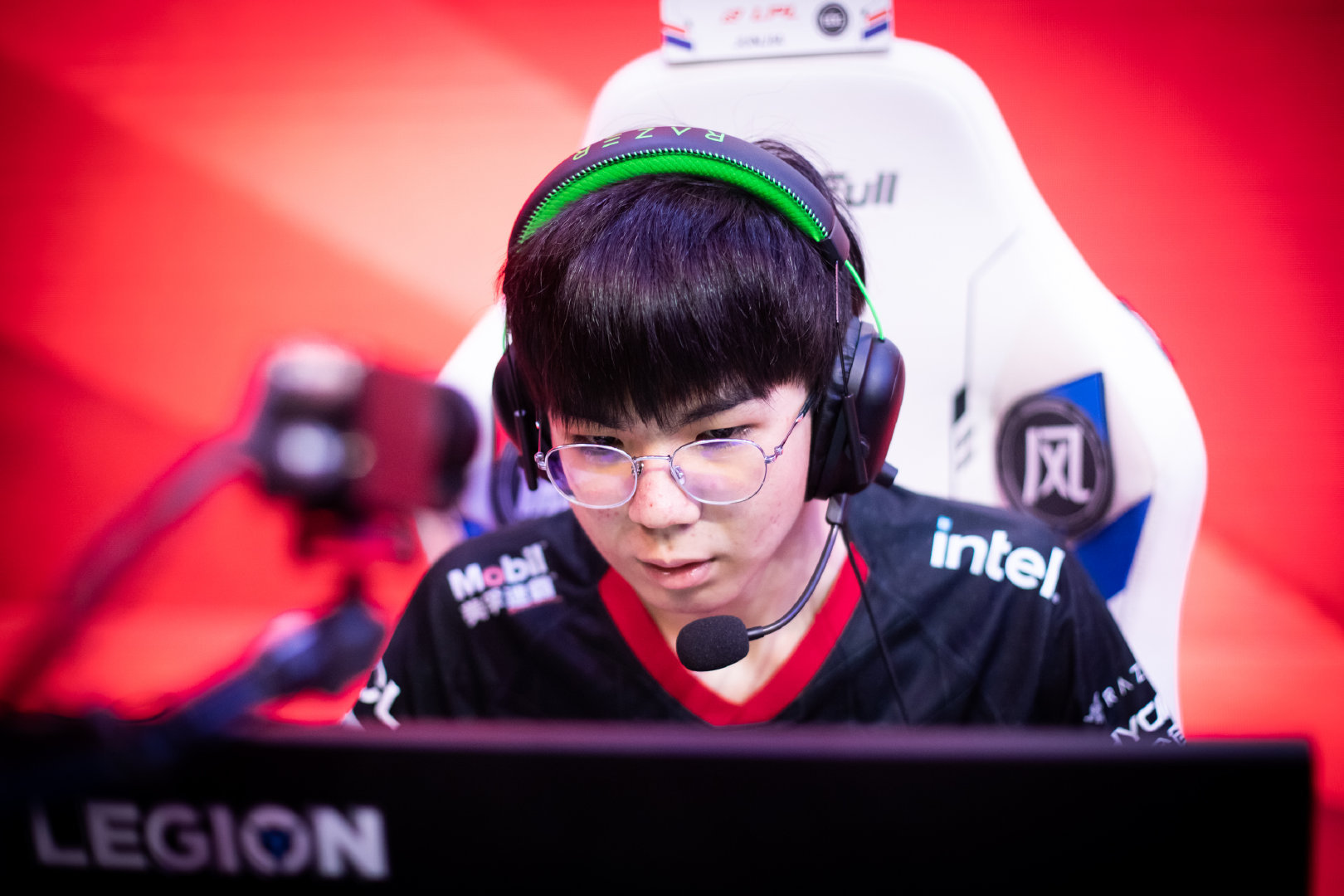 关于EDG爆冷PSG，Scout制霸全场的信息