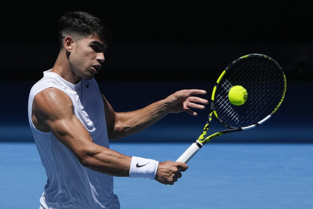 澳大利亚网球队绝杀美国网球队,瓦林卡制霸全场的简单介绍 澳大利亚网球队绝杀美国网球队,瓦林卡制霸全场的简单介绍