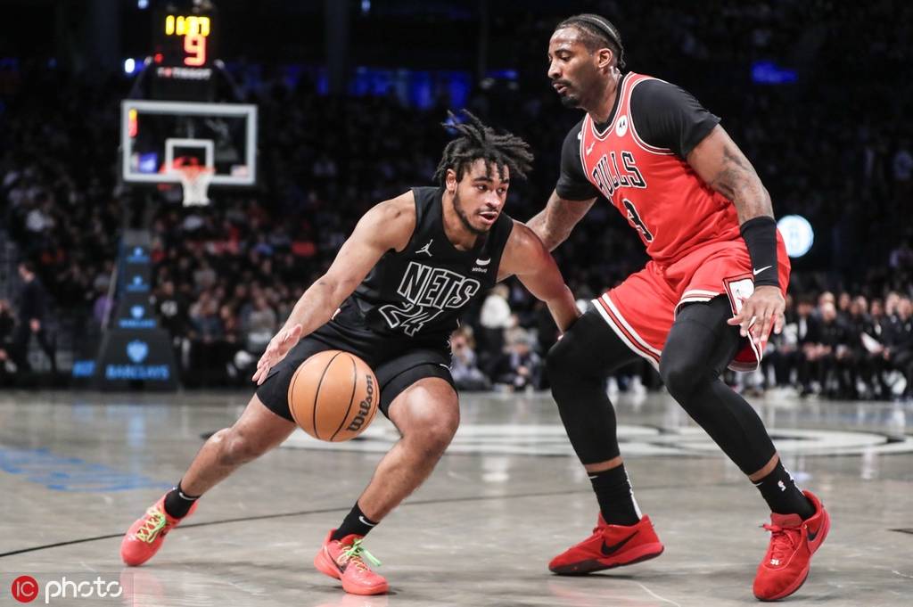 篮网鏖战福建队,德罗赞高光表现 篮网鏖战福建队,德罗赞高光表现