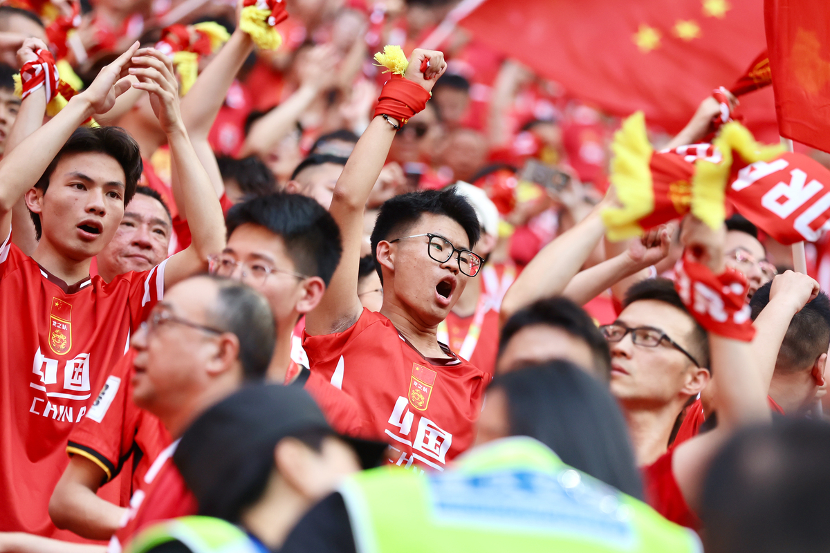 全新赛季开启，球队实力全面爆发，开创辉煌