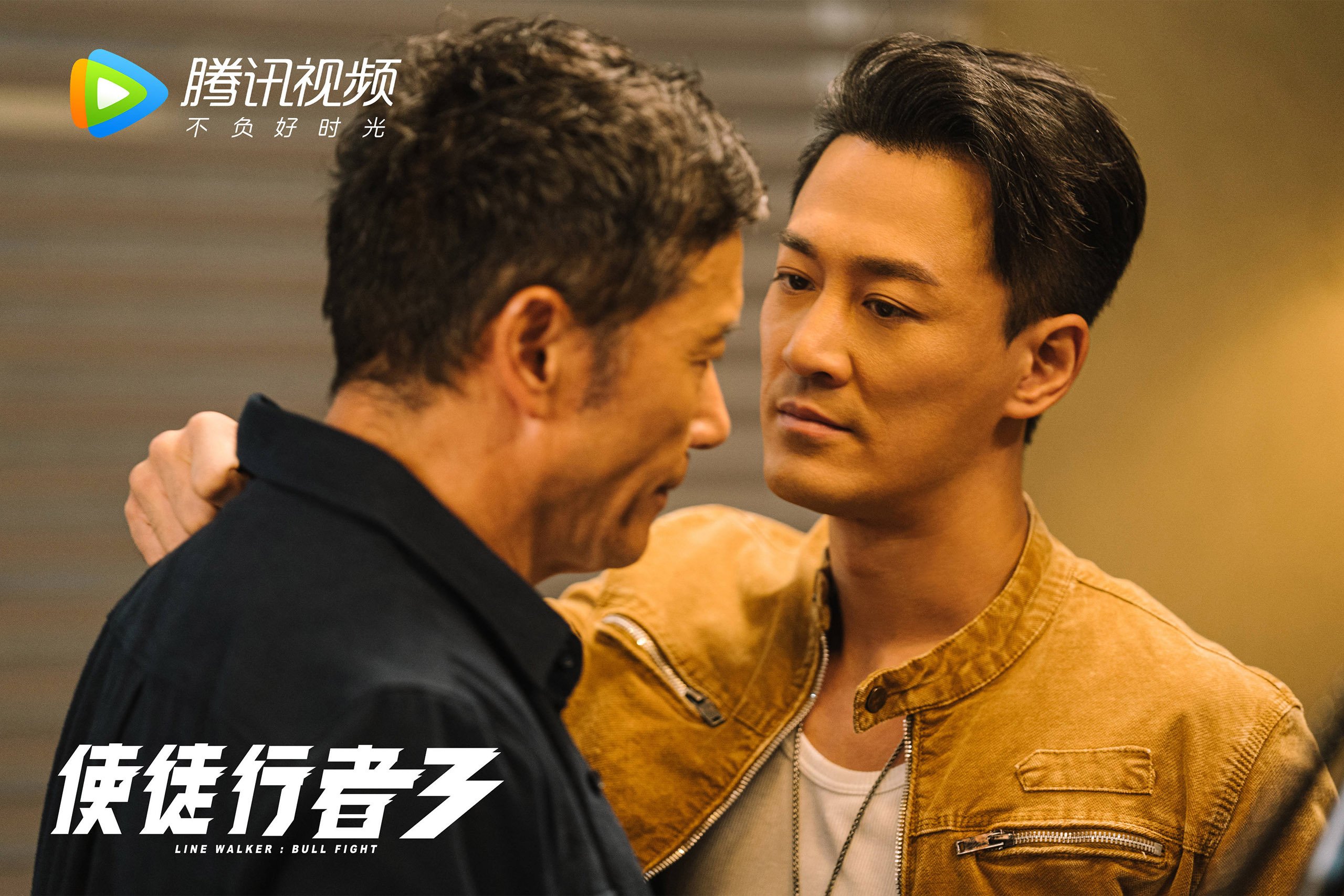 黑白直播在线观看-库里三分雨浇灭森林狼，窒息防守下的40分封神之战