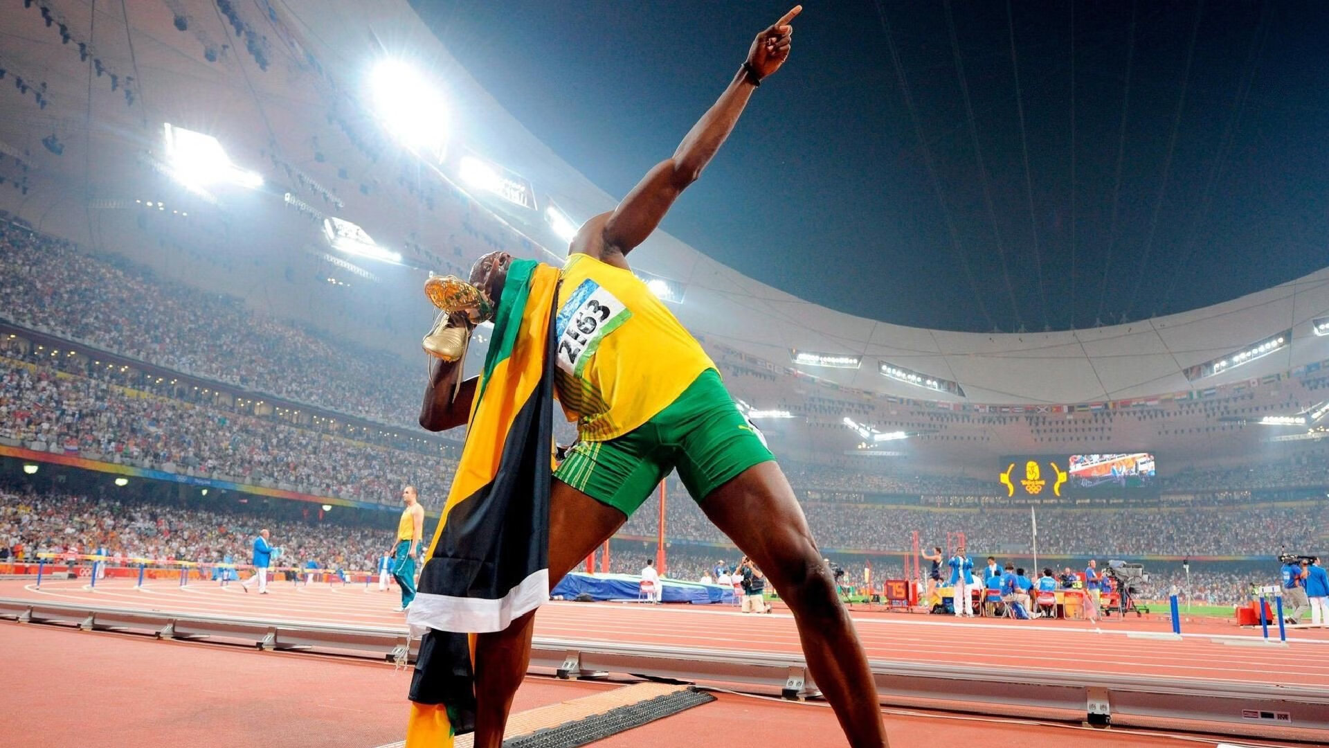 黑白直播-巨人陨落，伊萨克单骑破阵，挪威冰雪淹没罗马热土