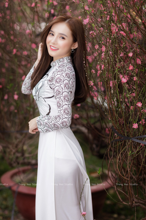 新王当立！哈利伯顿抢七战封神，火箭力克太阳晋级争冠快车道